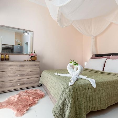 Fouki Apartments Ipsos Beach Extérieur photo