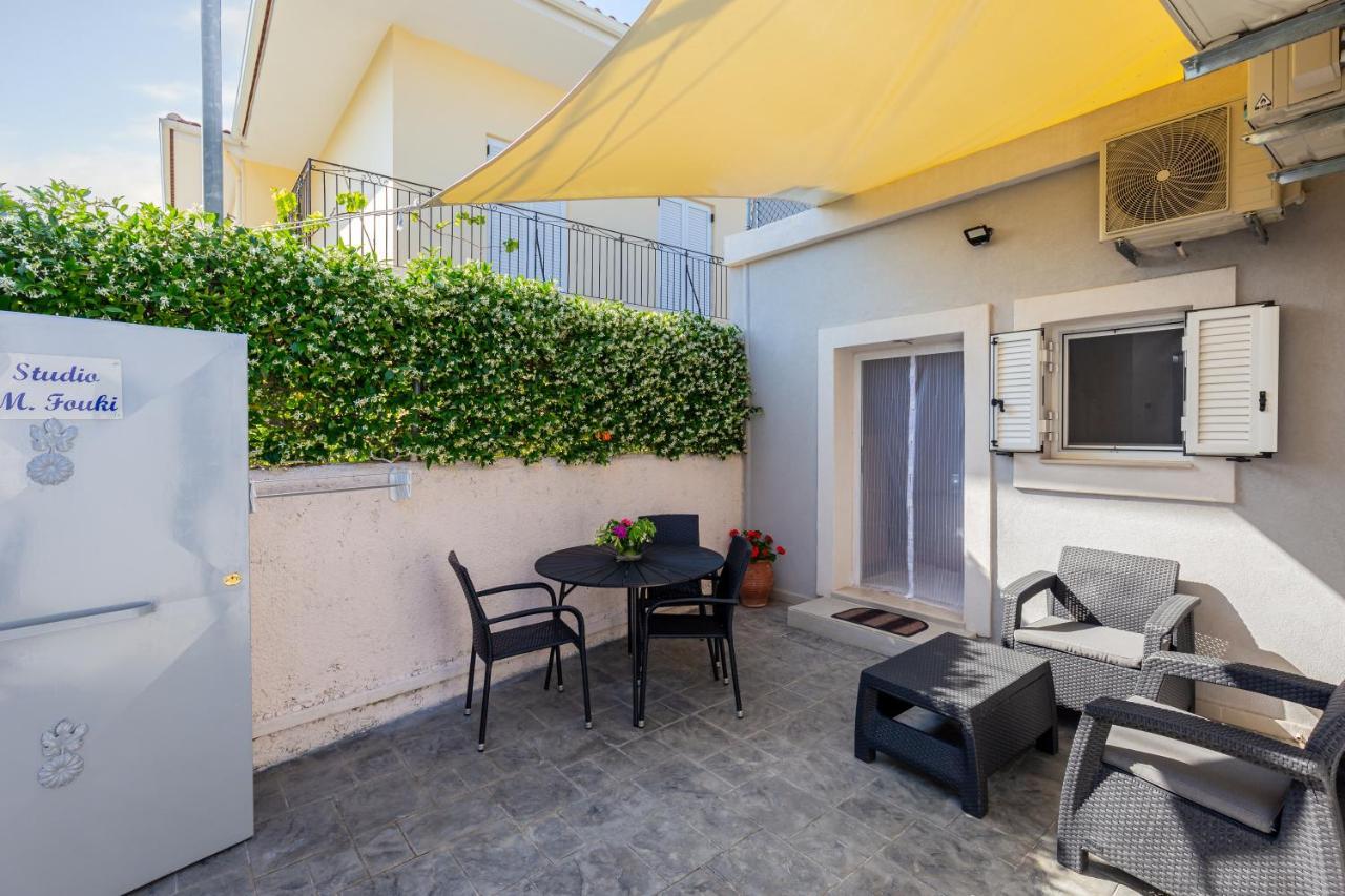 Fouki Apartments Ipsos Beach Extérieur photo