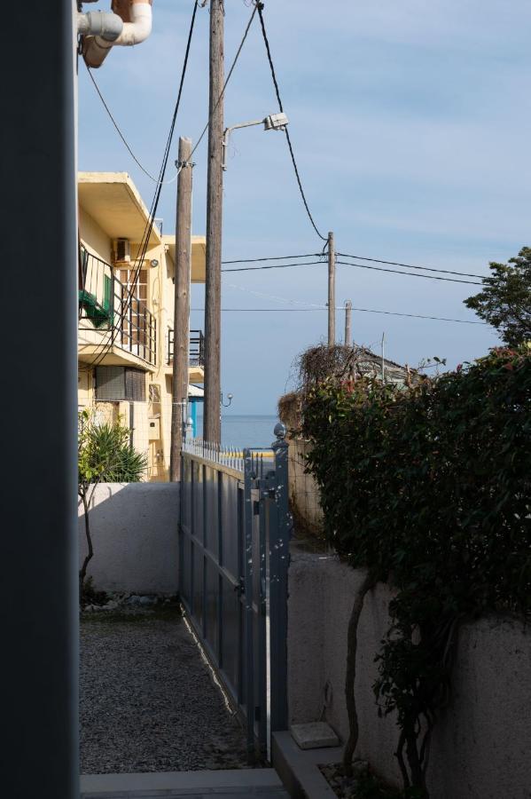 Fouki Apartments Ipsos Beach Extérieur photo