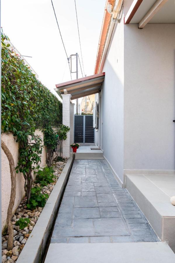 Fouki Apartments Ipsos Beach Extérieur photo